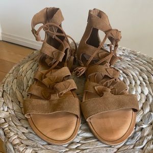 Dolce Vita suede sandals